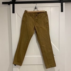 Men Gap Slim Fit khakis (30x30)